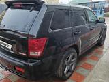 Jeep Grand Cherokee 2006 года за 5 800 000 тг. в Атырау – фото 4