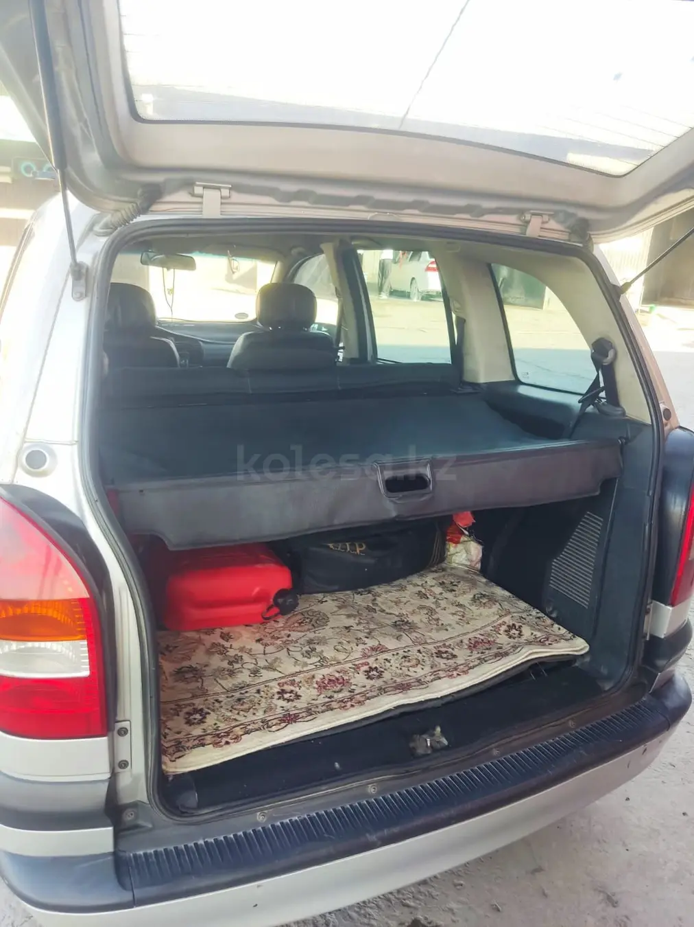 Opel Zafira, 2000