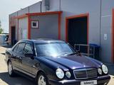 Mercedes-Benz E 280 1997 года за 3 150 000 тг. в Караганда