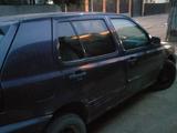 Volkswagen Golf 1994 годаүшін300 000 тг. в Жезказган – фото 4