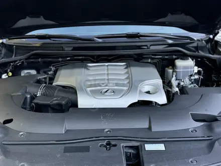 Lexus LX 570 2016 года за 40 000 000 тг. в Астана – фото 27
