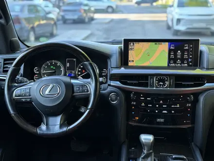 Lexus LX 570 2016 года за 40 000 000 тг. в Астана – фото 8