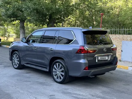 Lexus LX 570 2016 года за 40 000 000 тг. в Астана – фото 6