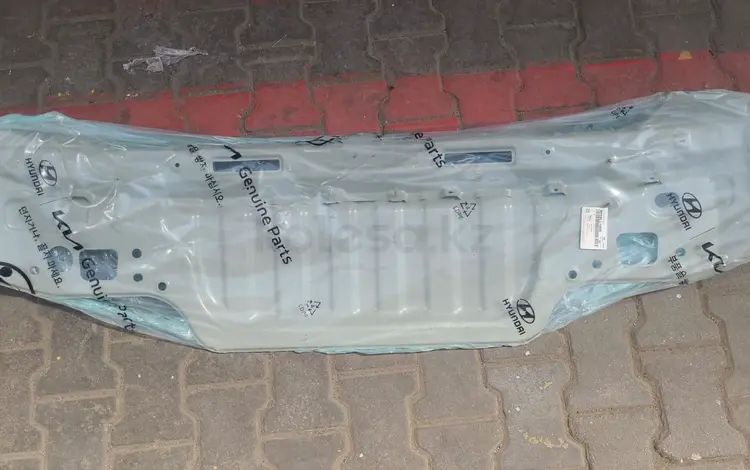 Панель задняя, фартук крышки багажника DN8 за 505 тг. в Алматы