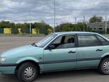 Volkswagen Passat 1994 годаүшін1 500 000 тг. в Астана – фото 3