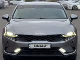 Kia K5 2022 года за 10 800 000 тг. в Павлодар