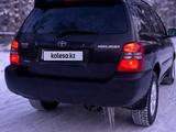 Toyota Highlander 2002 года за 5 100 000 тг. в Алматы – фото 2