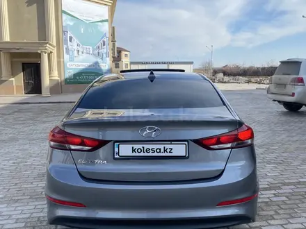Hyundai Elantra 2017 года за 7 400 000 тг. в Актау – фото 3