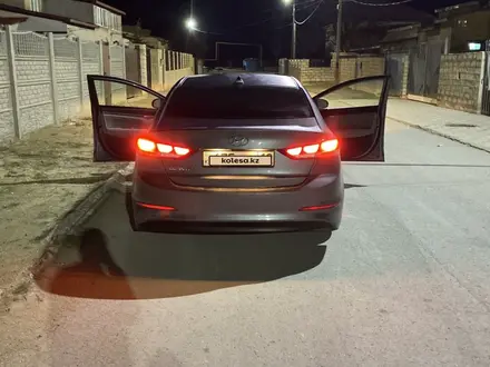 Hyundai Elantra 2017 года за 7 400 000 тг. в Актау – фото 10