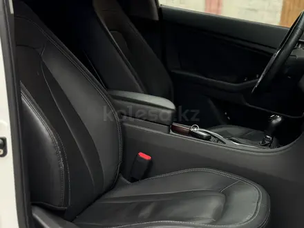 Kia K5 2010 года за 7 350 000 тг. в Алматы – фото 28
