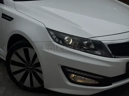 Kia K5 2010 года за 7 350 000 тг. в Алматы – фото 2