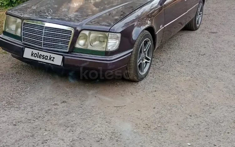 Mercedes-Benz E 260 1992 годаfor2 000 000 тг. в Алматы