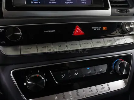 Hyundai Sonata 2019 года за 6 360 000 тг. в Шымкент – фото 21