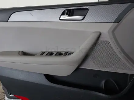Hyundai Sonata 2019 года за 6 360 000 тг. в Шымкент – фото 25