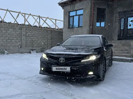 Toyota Camry 2019 года за 13 500 000 тг. в Астана – фото 5