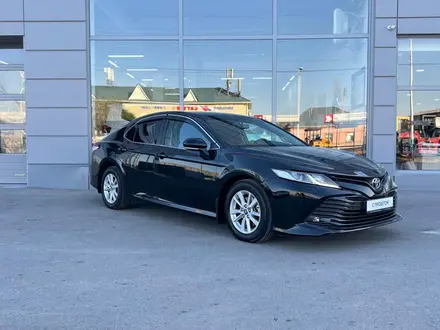 Toyota Camry 2019 года за 12 200 000 тг. в Шымкент – фото 18