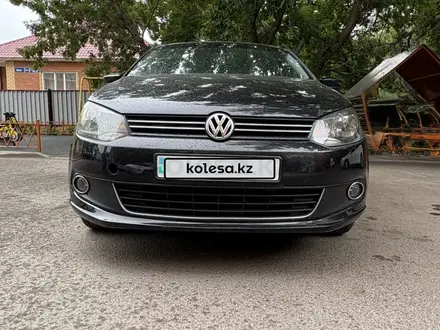 Volkswagen Polo 2012 года за 3 600 000 тг. в Астана – фото 3