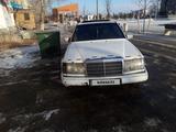 Mercedes-Benz E 200 1993 года за 1 000 000 тг. в Семей – фото 2