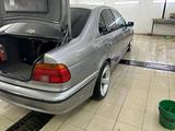 BMW 523 1997 года за 4 250 000 тг. в Рудный – фото 5