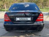 Mercedes-Benz C 200 2000 года за 2 000 000 тг. в Костанай – фото 5