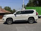 Toyota Land Cruiser Prado 2018 года за 28 500 000 тг. в Алматы – фото 4