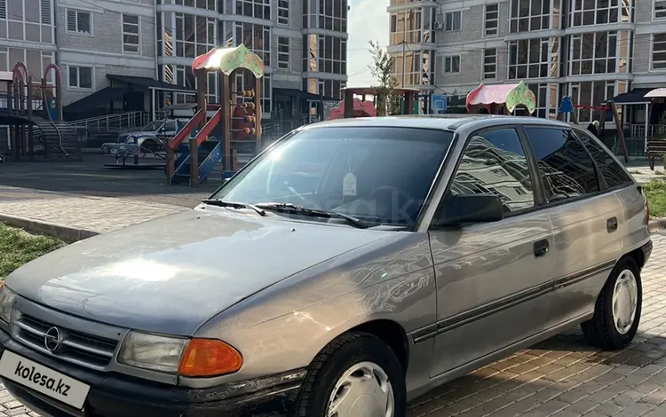 Opel Astra 1993 годаfor1 400 000 тг. в Шымкент