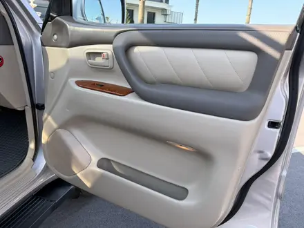 Toyota Land Cruiser 2004 года за 15 000 000 тг. в Алматы – фото 31