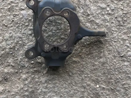 Цапфа передняя на Nissan Qashqai J10 за 25 000 тг. в Астана