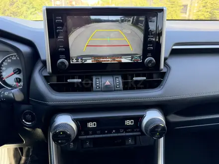 Toyota RAV4 2021 года за 12 800 000 тг. в Караганда – фото 20