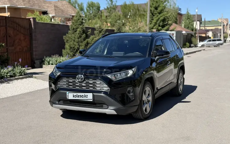 Toyota RAV4 2021 годаүшін12 800 000 тг. в Караганда