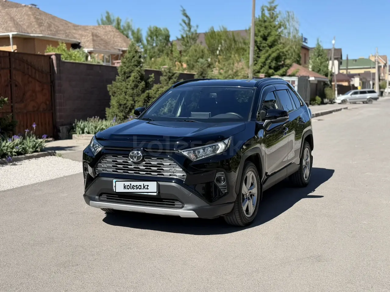 Toyota RAV4, 2021