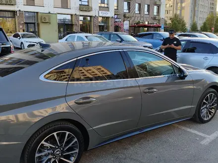 Hyundai Sonata 2023 года за 12 800 000 тг. в Шымкент – фото 2