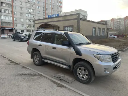Toyota Land Cruiser 2014 года за 19 050 000 тг. в Актобе – фото 3
