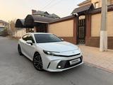 Toyota Camry 2025 года за 23 600 000 тг. в Шымкент