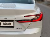 Toyota Camry 2025 года за 23 600 000 тг. в Шымкент – фото 3
