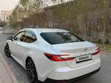 Toyota Camry 2025 года за 23 600 000 тг. в Шымкент – фото 4