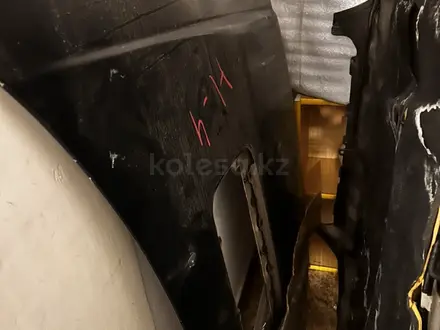 Капот из японии за 65 000 тг. в Усть-Каменогорск