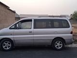 Hyundai Starex 2002 года за 2 800 000 тг. в Шымкент – фото 2