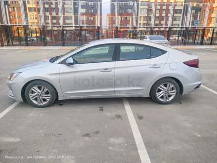Hyundai Elantra 2019 года за 7 100 000 тг. в Шымкент – фото 10