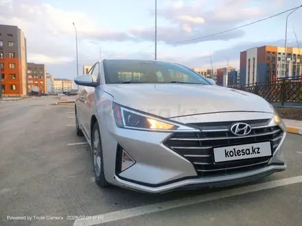 Hyundai Elantra 2019 года за 7 100 000 тг. в Шымкент – фото 3
