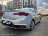 Hyundai Elantra 2019 года за 7 100 000 тг. в Шымкент – фото 4