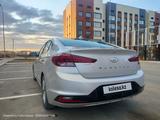 Hyundai Elantra 2019 года за 7 100 000 тг. в Шымкент – фото 5