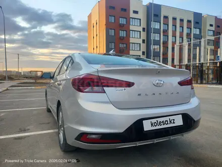 Hyundai Elantra 2019 года за 7 100 000 тг. в Шымкент – фото 5