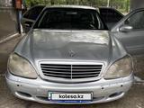 Mercedes-Benz S 320 1999 годаүшін2 510 000 тг. в Алматы – фото 2