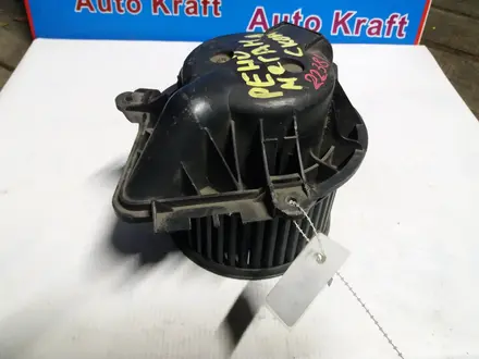 Моторчик радиатора печки на Рено Меган с/конд. за 20 000 тг. в Астана