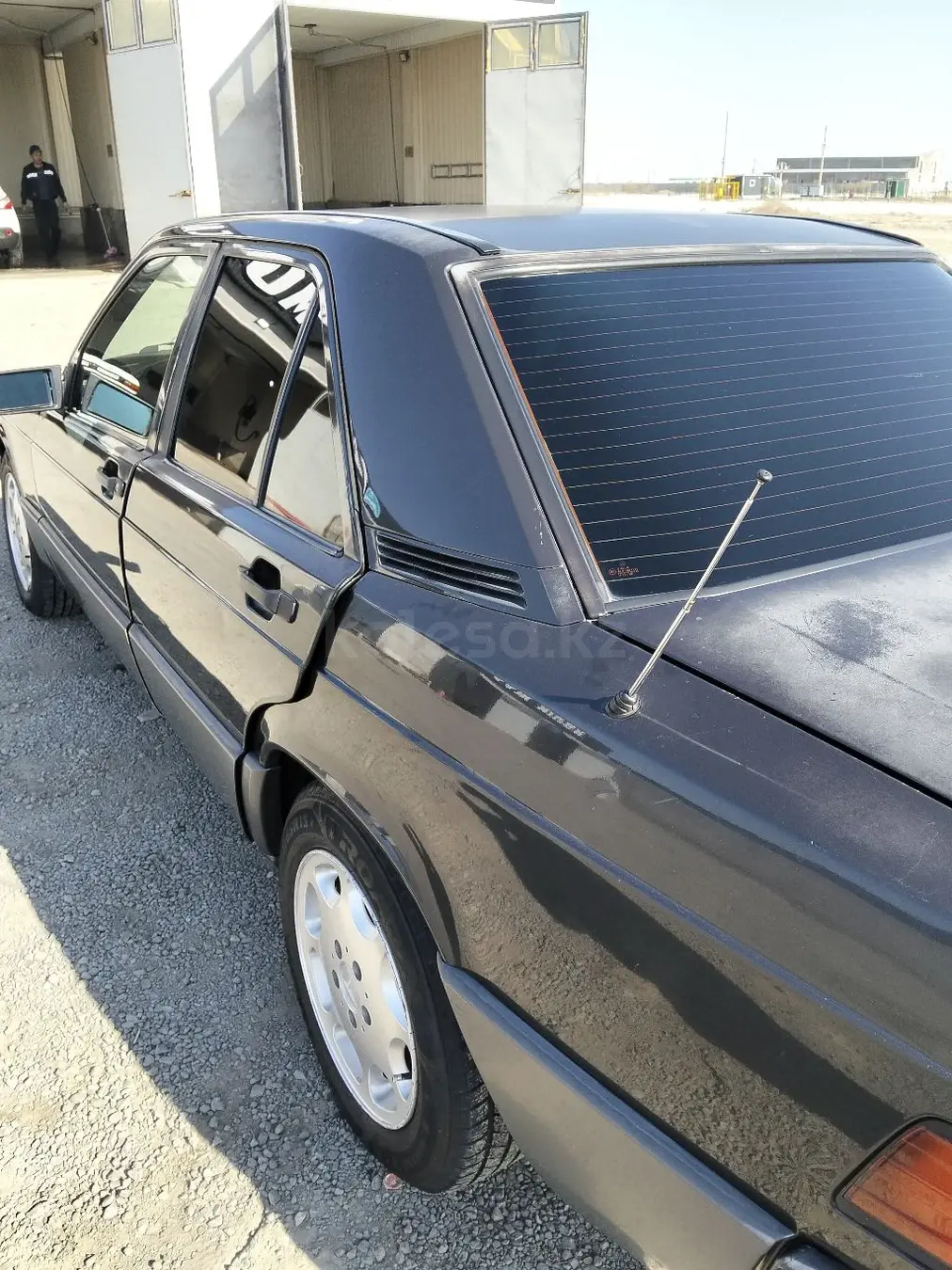 Mercedes-Benz 190, 1991