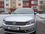 Volkswagen Passat 2014 года за 6 200 000 тг. в Алматы – фото 2