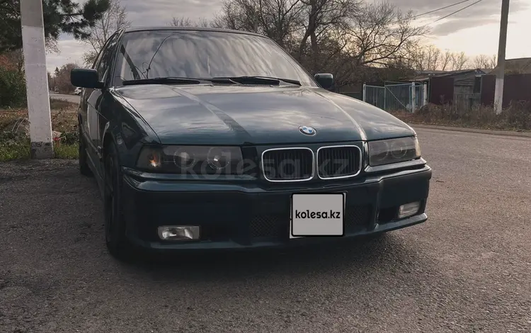 BMW 320 1992 годаүшін2 050 000 тг. в Астана