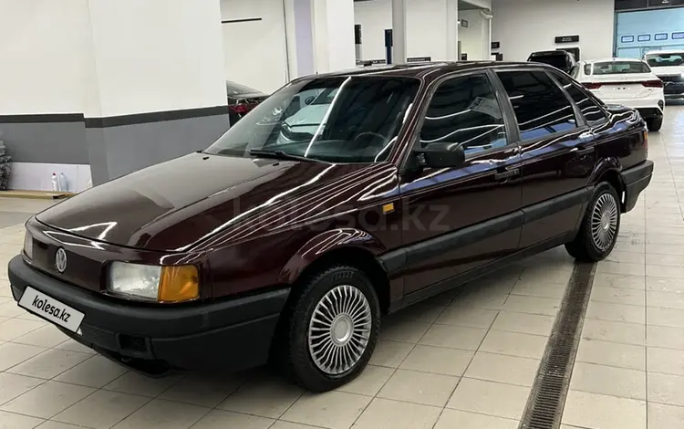 Volkswagen Passat 1990 годаfor1 300 000 тг. в Караганда