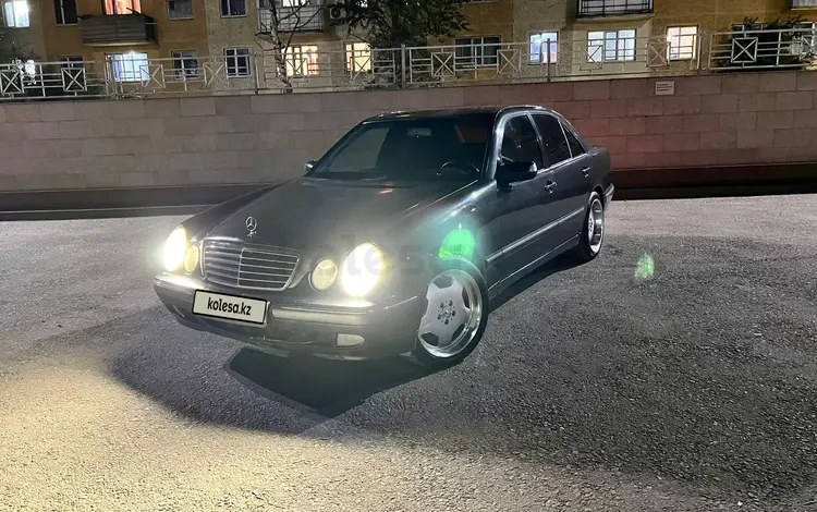 Mercedes-Benz E 320 2000 года за 5 000 000 тг. в Жезказган